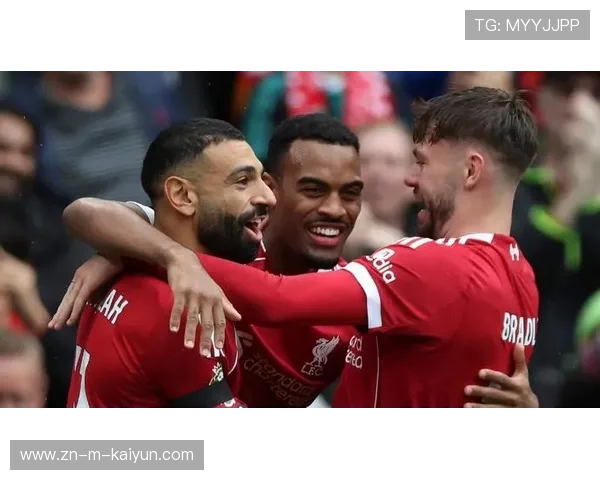 巴代失误致乌龙，拜仁半场三球领先稳固优势