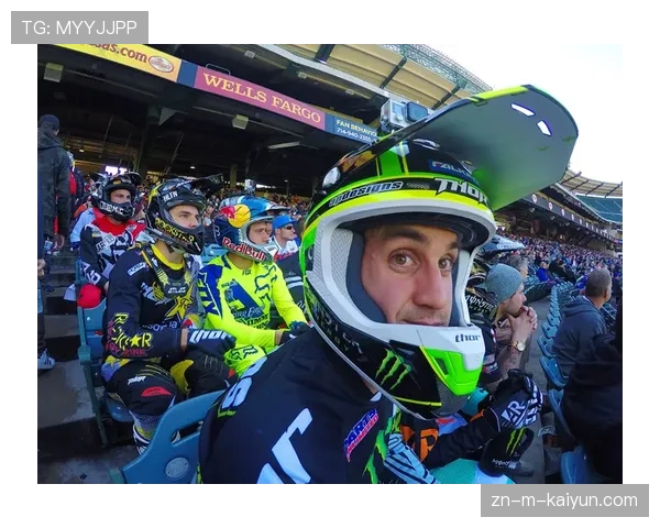 Monster Energy AMA Supercross FanFest同期进行形成高能观赛环境